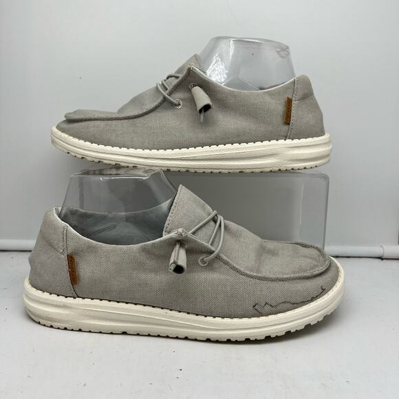 Hey Dude Shoes - Hey Dude Shoes Womens 8 Gray Wendy Chambray Slip On Loafer